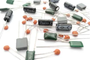 Electronic Tutorials: Capacitors made simple