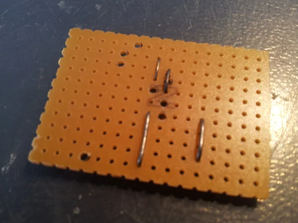 Placing jumpers in a veroboard