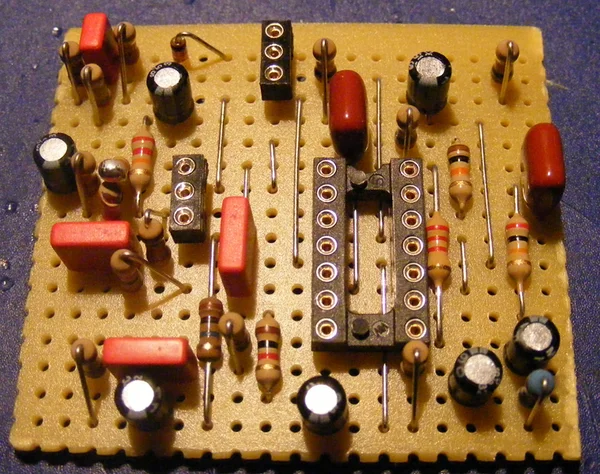 Placing components in a veroboard